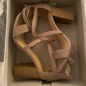 LC heels